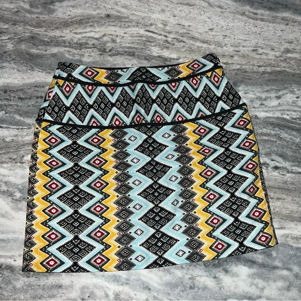 Ann Taylor LOFT Yellow Blue Black Tribal Print Short A-Line Skirt Women’s Size 6